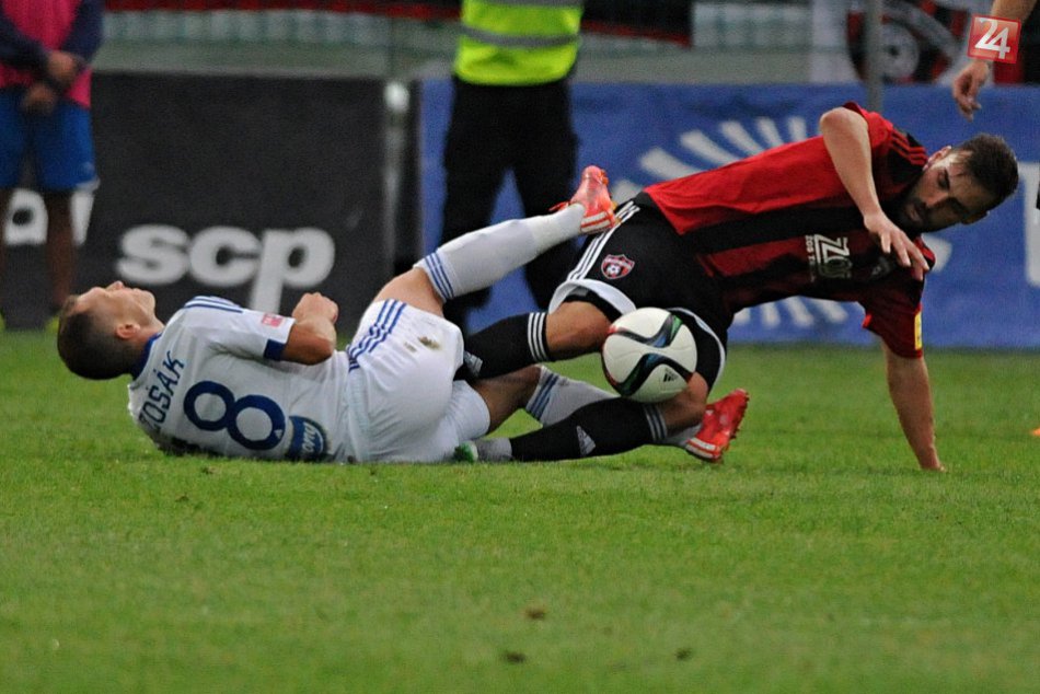 Ilustračný obrázok k článku Spartak pokrstil nový štadión: Prehra s brazílskym Paranaense