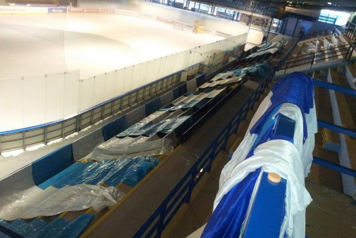 Ilustračný obrázok k článku Nedostali ste pred zápasom s Košicami pamätný šál? TIETO riešenia navrhuje HK Nitra