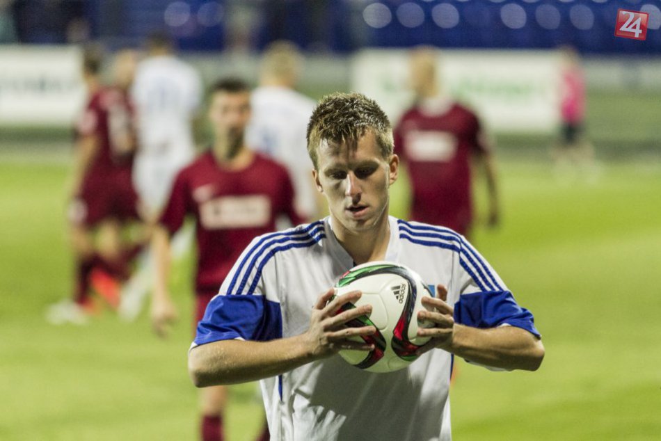 Ilustračný obrázok k článku KOMPLETNÝ PREHĽAD: Na trávnikoch to cez víkend žilo, Poprad má dôvod na radosť