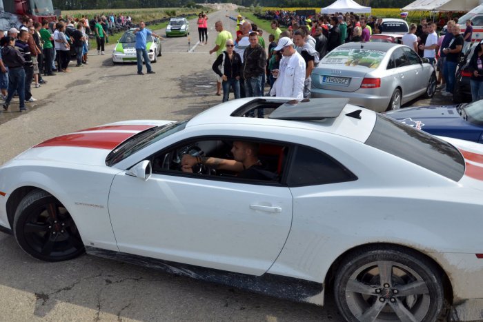 Ilustračný obrázok k článku Milovníci áut a zaujímavých vychytávok si prídu na svoje: Pri Žiline sa chystá tuningový zraz