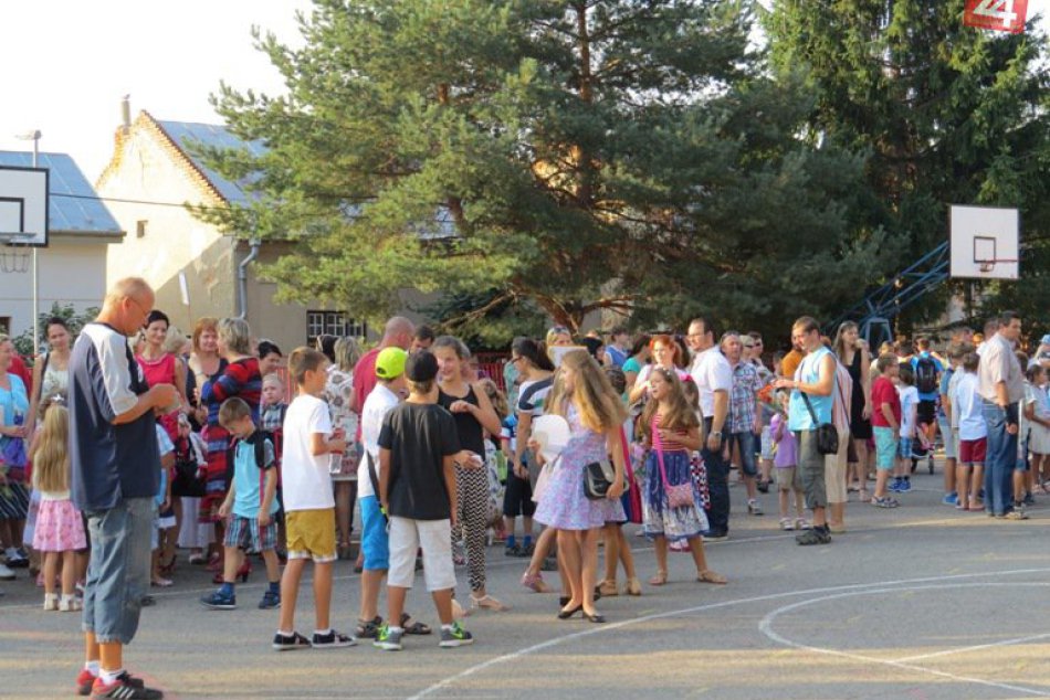 Ilustračný obrázok k článku Keď učitelia a študenti v michalovských školách perlia: Po týchto výrokoch na vyučovaní nastali výbuchy smiechu!