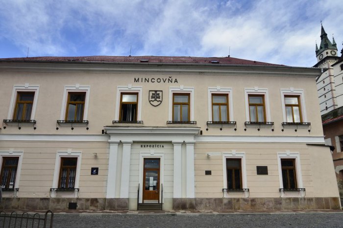 Ilustračný obrázok k článku Unikátna razba v kremnickej mincovni: Pre tieto neobyčajné mince DPH neplatí! FOTO