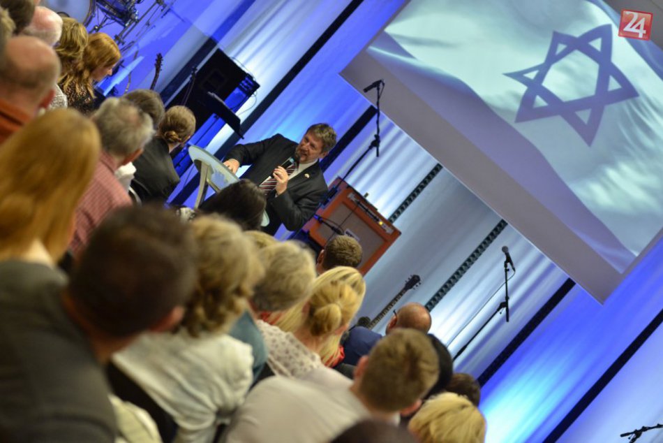 Ilustračný obrázok k článku Poprad navštívil veľvyslanec štátu Izrael. Čím prekvapil primátor Popradu Jozef Švagerko?