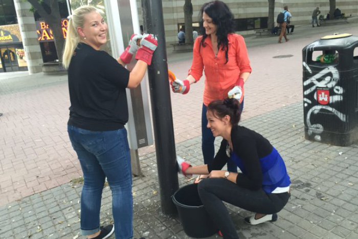 Ilustračný obrázok k článku Čistejšia Obchodná aj Poštová? Aktívne sa na tom pracuje