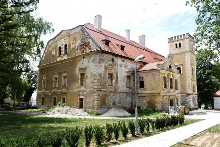 Ilustračný obrázok k článku Naše okolie skrýva množstvo zaujímavostí: Pikošky z obcí pri Topoľčanoch, o ktorých vie málokto