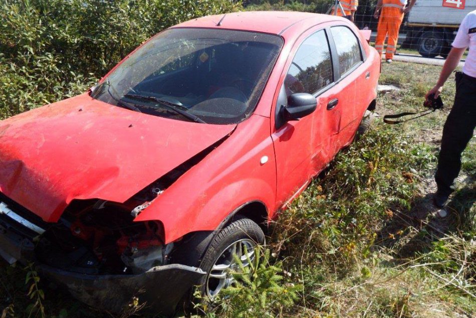 Ilustračný obrázok k článku Tragédia na našich cestách: Vodič (†65) vrazil do stromu, na mieste zomrel