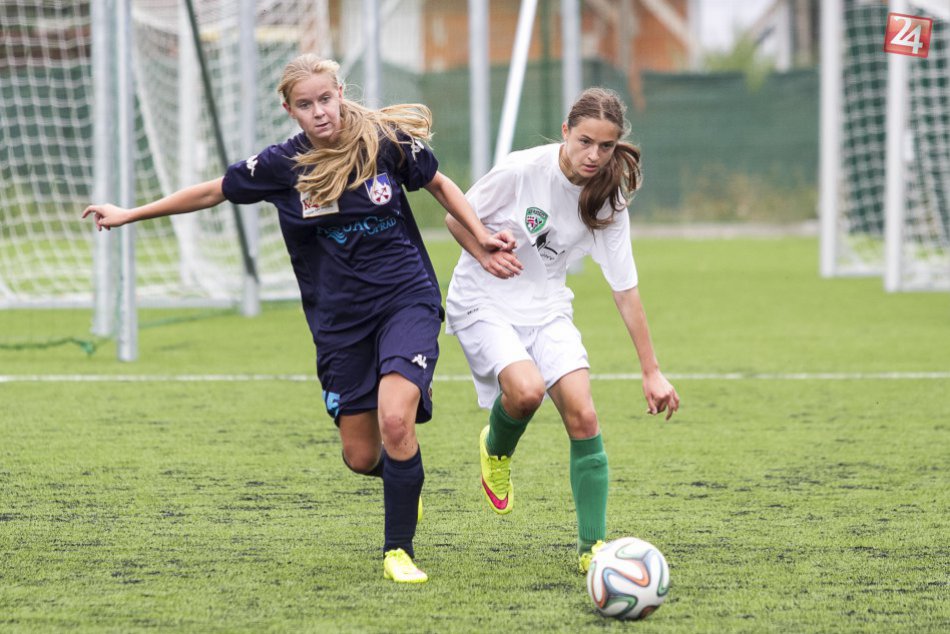 Ilustračný obrázok k článku Parádny úspech prešovských futbalistiek: Bez jedinej prehry vyhrali Fragariu cup