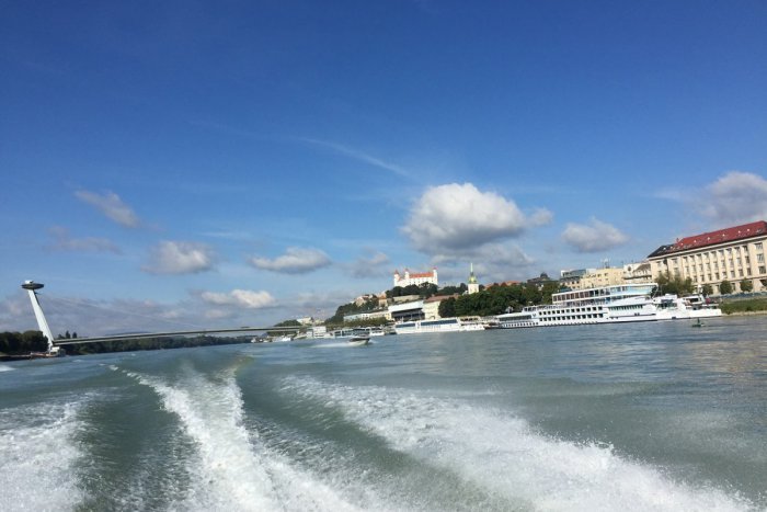Ilustračný obrázok k článku Bezplatné lístky na plavbu loďou po Dunaji získate už tento víkend