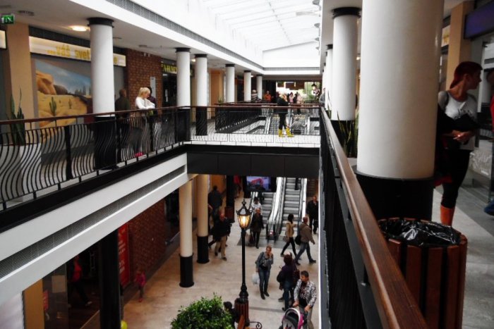 Ilustračný obrázok k článku Humenčania už môžu nakupovať v novom obchodnom centre: TAKTO vyzerá OC Avenue zvnútra!