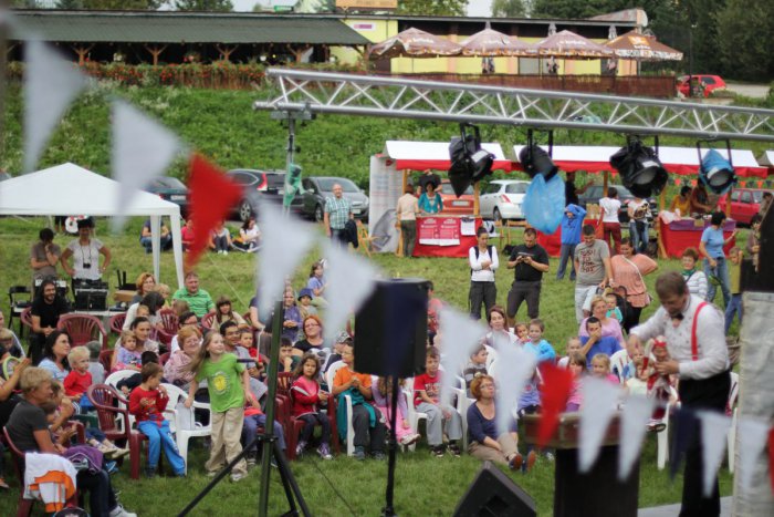 Ilustračný obrázok k článku Jelšový hájik v Sásovej sa premení na centrum zábavy: Super akcia v zelenom srdci známeho sídliska