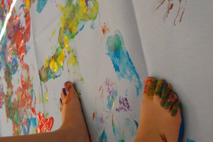 Ilustračný obrázok k článku Rodinná arteterapia: aj keď sme každý iný, vždy môžeme robiť niečo spolu