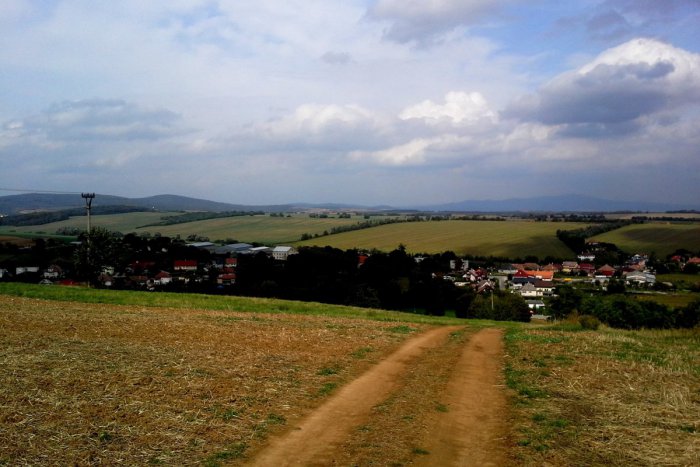 Ilustračný obrázok k článku Veľký súboj dedín Hlohoveckého okresu: Dajte hlas tej najsympatickejšej!