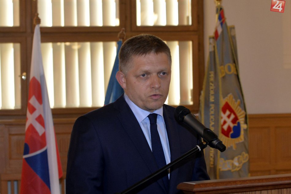 Ilustračný obrázok k článku Premiér Robert Fico: Nitra je spádová oblasť, Jaguar bude mať k dispozícii dostatok pracovnej sily