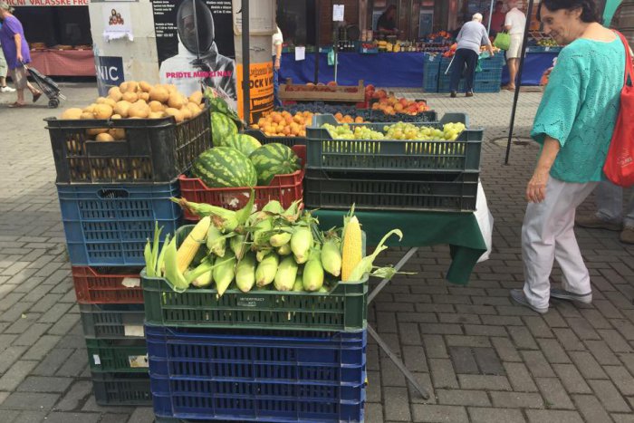 Ilustračný obrázok k článku Čo je nové na Farmárskych trhoch počas jesene? Okrem domácich produktov sa môžte tešiť na Farmársku zabíjačku