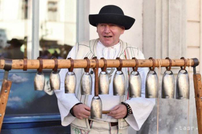 Ilustračný obrázok k článku Poslanci schválili dotácie na kultúrne aktivity v kraji