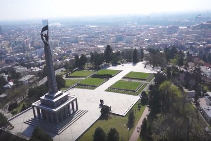 Ilustračný obrázok k článku VIDEO: Slavín ako ste ho ešte nevideli :)