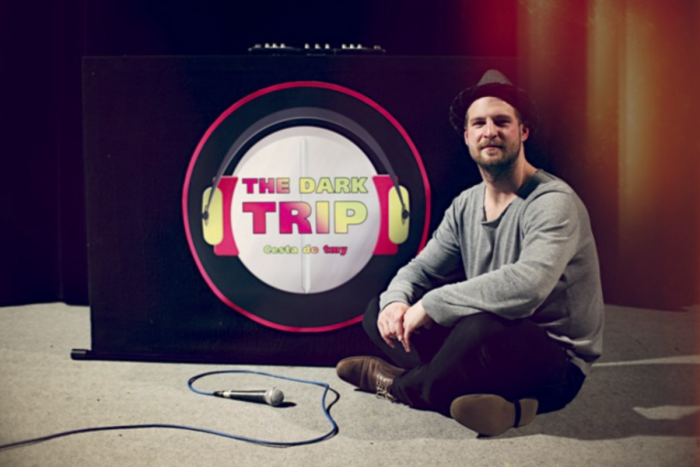 Ilustračný obrázok k článku The Dark Trip v Poprade: Jeden herec a rôzne pohľady na drogy