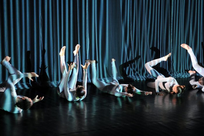 Ilustračný obrázok k článku Medzinárodná súťaž v pantomíme pozná víťazov: TÁTO topoľčianska škola si odniesla ceny