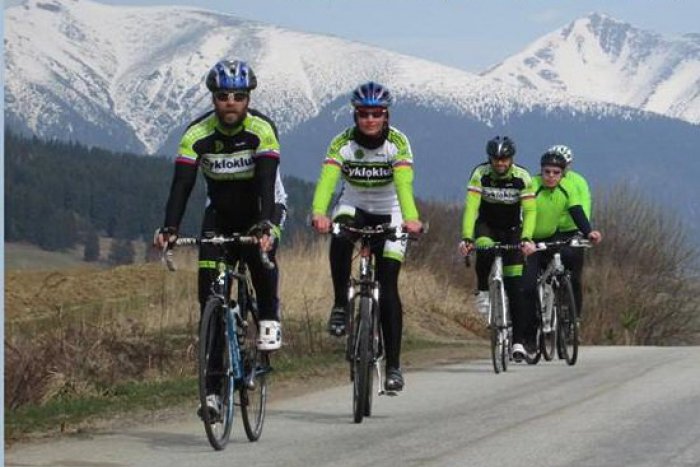 Ilustračný obrázok k článku Rozlúčka s cyklistickou sezónou: Časovka družstiev už tento víkend
