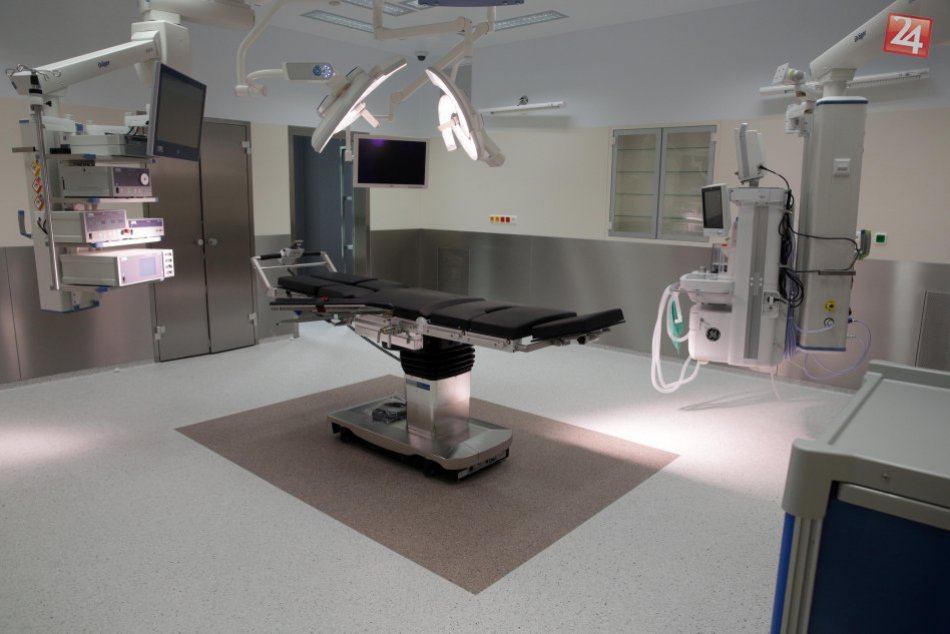 Ilustračný obrázok k článku Ožarovanie karcinómov krku a prsníka: Nemocnica spustila do prevádzky nový lineárny urýchľovač