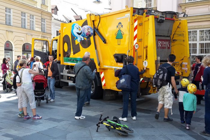Ilustračný obrázok k článku OLO prichádza s novou službou OLO TAXI – mobilný zberný dvor