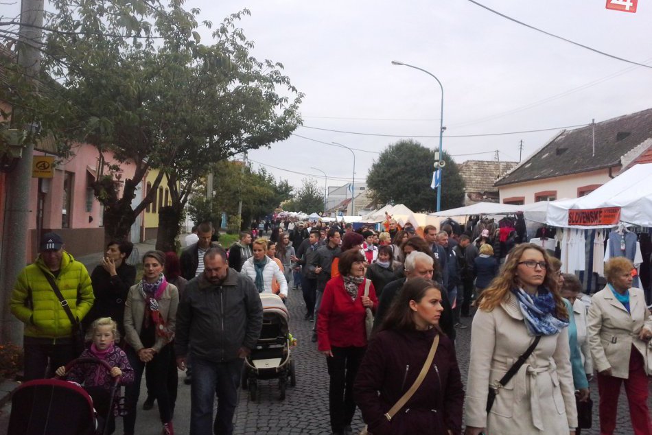 Ilustračný obrázok k článku Aký bol týždeň v Hlohovci? Top témy, ktoré sa dostali na pretras!