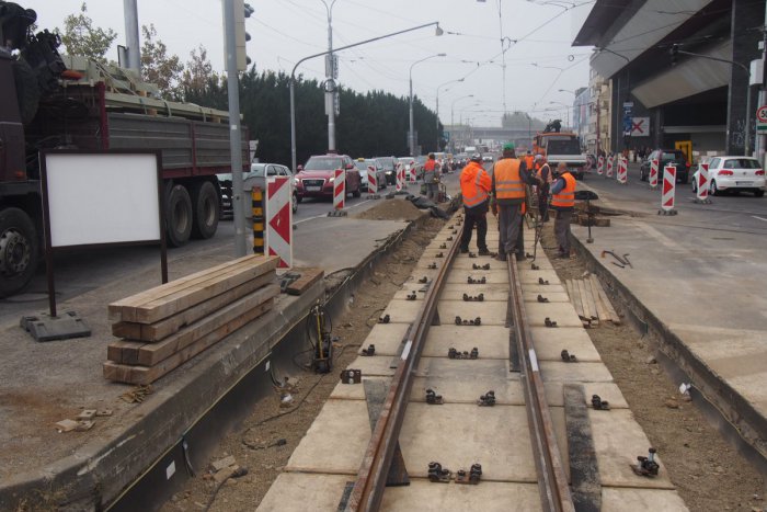 Ilustračný obrázok k článku Takto v súčasnosti vyzerá naša „rozbitá“ Bratislava a ďalšie opravy sú na pláne + FOTO
