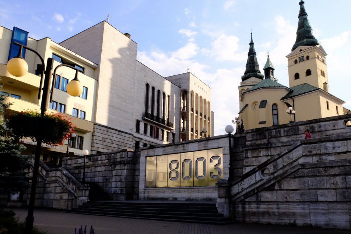 Ilustračný obrázok k článku Hovorca Žiliny reaguje na nelichotivé prvenstvo: Mesto znížilo za 4 roky zadlženosť zo 130 na 55 percent