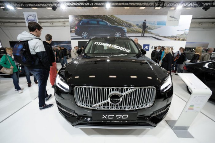 Ilustračný obrázok k článku Začal sa Autosalón: Priniesol stovky vystavovateľov a desiatky premiér