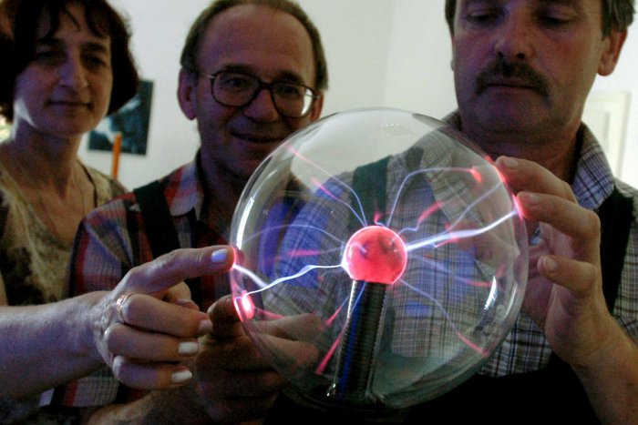 Ilustračný obrázok k článku Prvý elektromotor, špionážny foťák či prezidentské lietadlá: Technické múzeum láme rekordy!