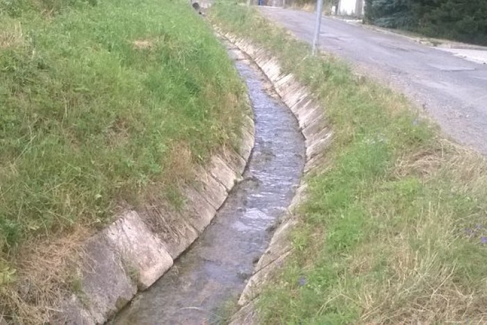 Ilustračný obrázok k článku Aktivační pracovníci nasadení v Andiciach: Za tri dni kopec roboty, v pláne sú aj ďalšie mestské časti