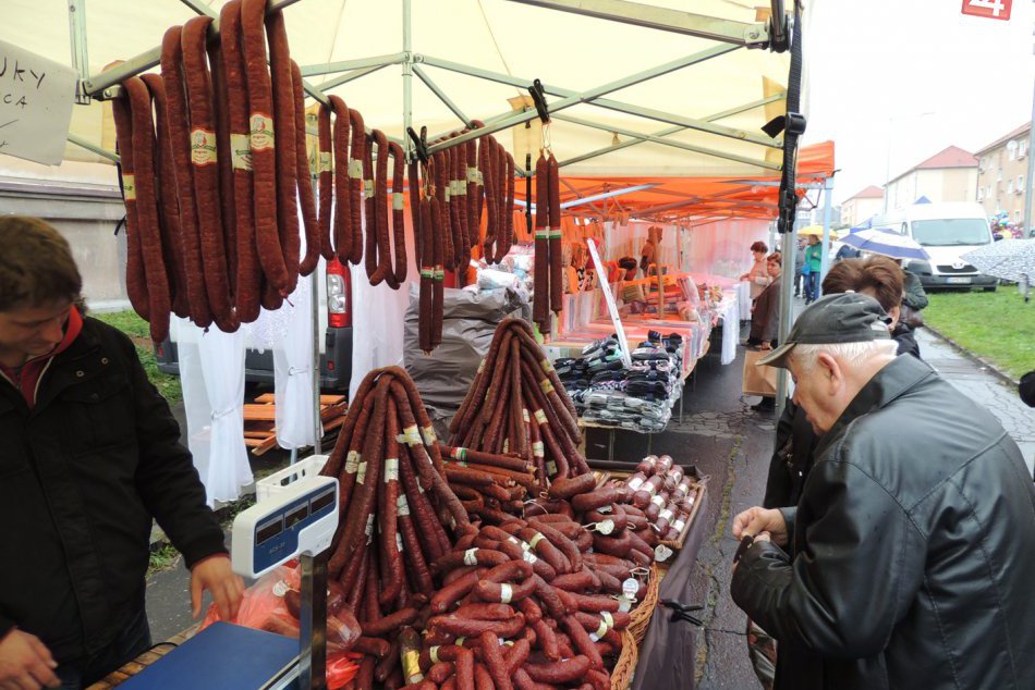 Ilustračný obrázok k článku Jarmok už úraduje v žiarskych uliciach: Prvé FOTO z obľúbenej jesennej akcie