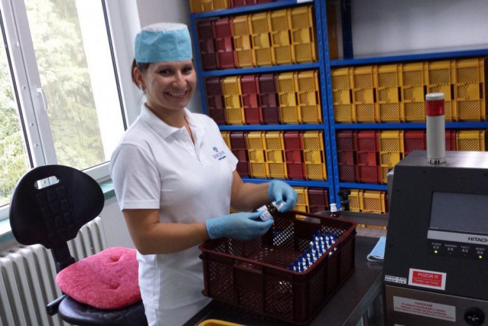 Ilustračný obrázok k článku Vincentka vo fľašiach je rovnako účinná ako priamo z prameňa