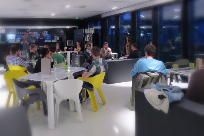 Ilustračný obrázok k článku V daždi zaručene poteší hot drink: Michalovskí barmani prezradili recepty na najzaujímavejšie nápoje, FOTO