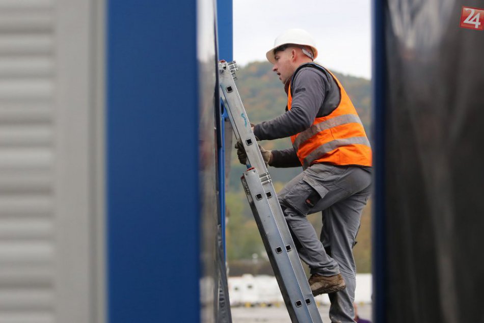 Ilustračný obrázok k článku Najväčší žiarsky projekt roka: Čo sa deje v útrobách zimného štadióna?