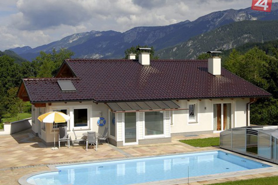 Ilustračný obrázok k článku Ak chcete mať strechu rovnakej farby aj po 50 rokoch, zvoľte TONDACH®