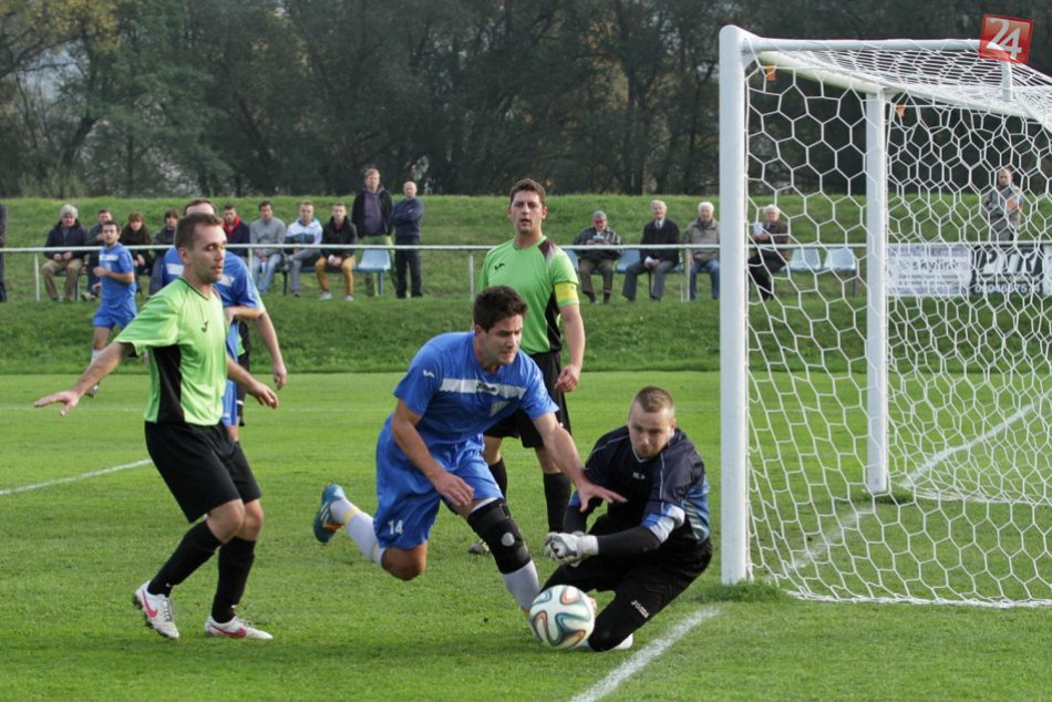 Ilustračný obrázok k článku Futbalový prehľad z Hlohovca a okolia: Ako dopadlo ostatné kolo na ihriskách?