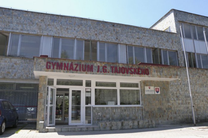 Ilustračný obrázok k článku Keď učitelia a študenti na bystrickom gymnáziu perlia: Po týchto výrokoch na vyučovaní nastali výbuchy smiechu!