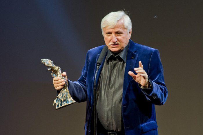 Ilustračný obrázok k článku Ocenenie Bratislavského samosprávneho kraja získa v tomto roku aj Kamil Peteraj