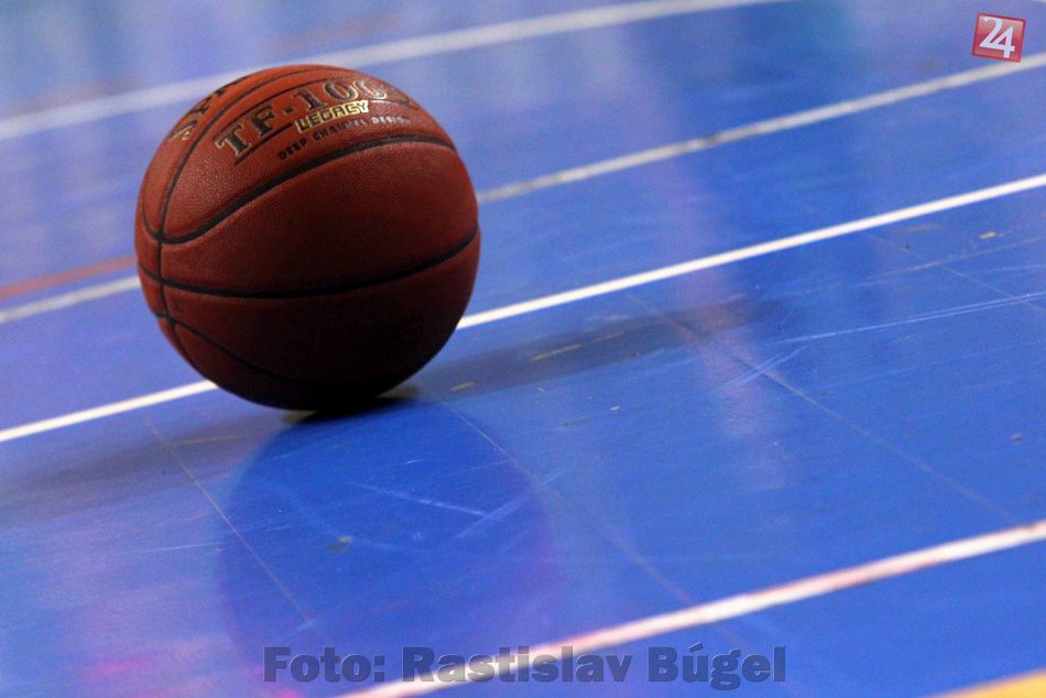 Ilustračný obrázok k článku Nová posila pre nitriansky basketbal: Klub angažoval Srba Nikolu Otoviča