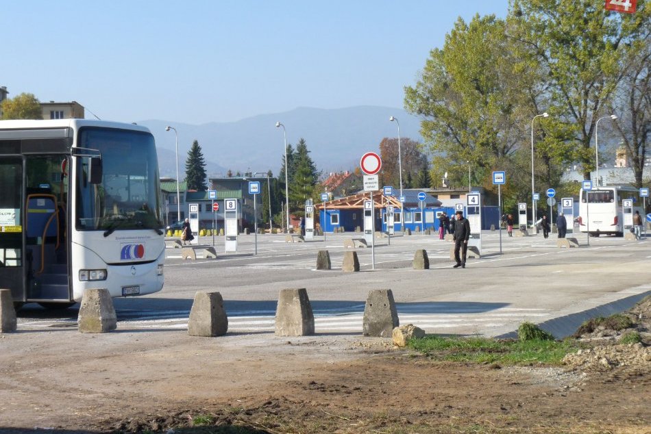 Ilustračný obrázok k článku Bystrica môže stavať halu pre EYOF 2021. Lesy SR mestu predajú pozemky za státisíce eur