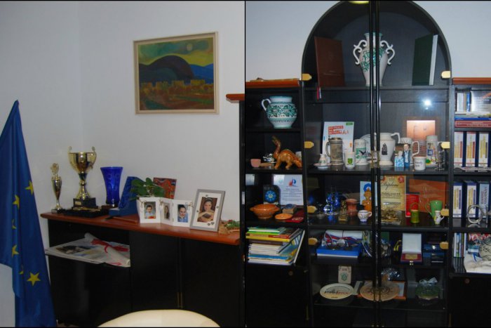 Ilustračný obrázok k článku Primátor ukázal vzácne darčeky od návštev: Nechýbajú fotky rodiny, či kresbičky najmenších!