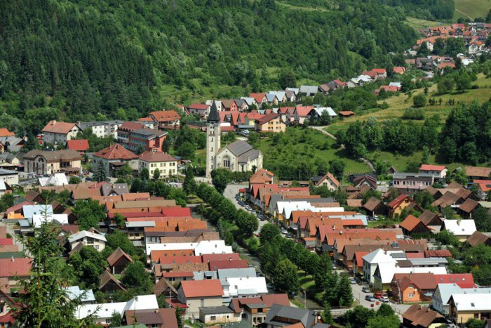 Ilustračný obrázok k článku O tú najkrajšiu na Slovensku bojovali aj naše dediny: 5 obcí zo Žilinského okresu, ktorým sa darilo najviac