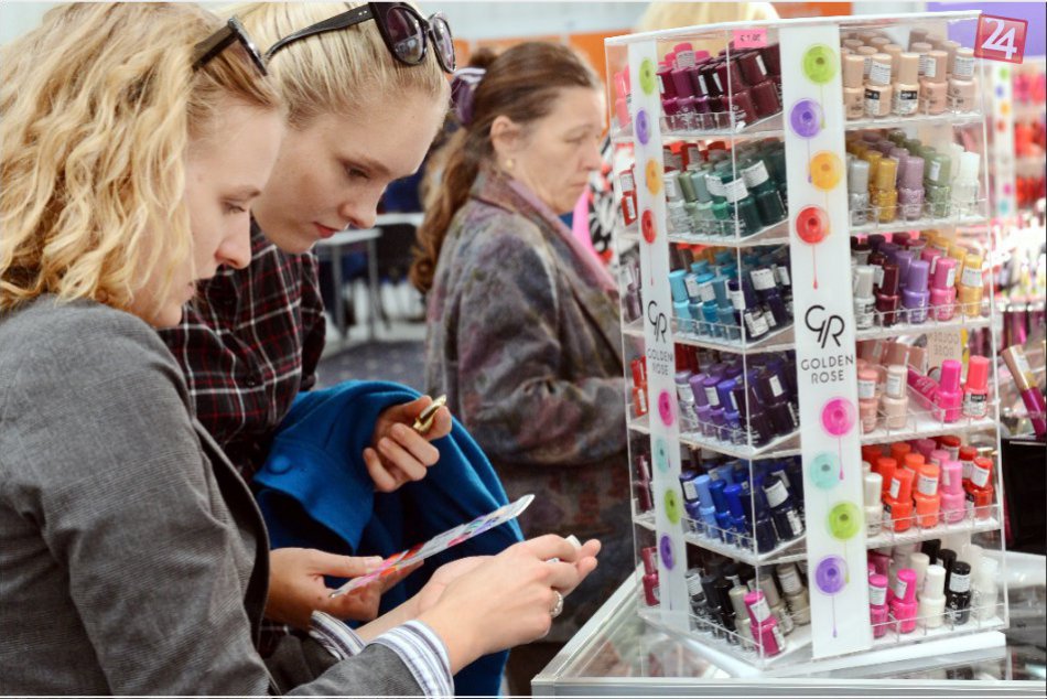 Ilustračný obrázok k článku Kozmetička Mija, len pre uši Brezňaniek: 5 základných chýb, ktoré mnohé robíte pri líčení!