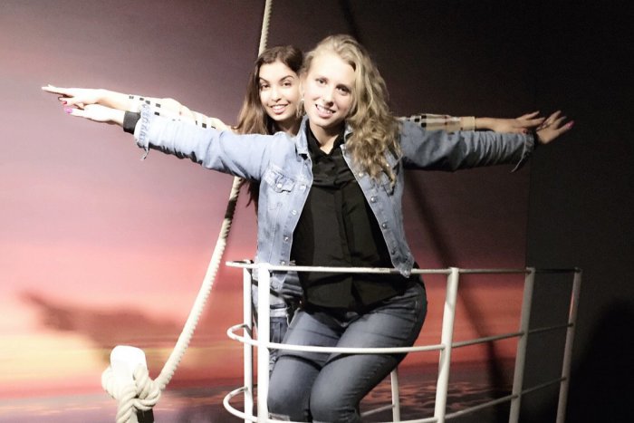 Ilustračný obrázok k článku Návrat do histórie i Národné divadlo: Bilingvalisti boli na exkurzii v Bratislave