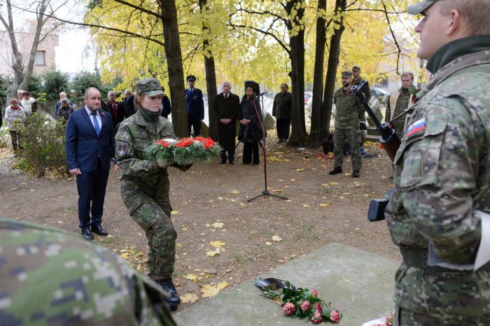 Ilustračný obrázok k článku FOTO: Obete prvej svetovej vojny si uctili na vojenskom cintoríne v Mlynárciach