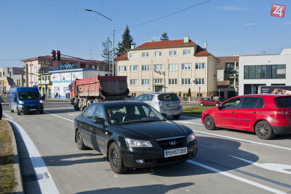 Ilustračný obrázok k článku Medzi Rohožníkom a Malackami bude kvalitnejšia cesta