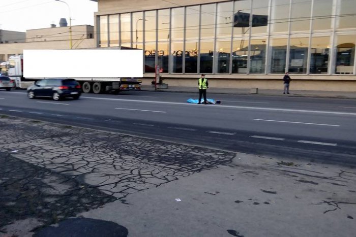 Ilustračný obrázok k článku Blízko prešovskej autobusovej stanice došlo k tragédii: Muž aj napriek oživovaniu podľahol zraneniam!