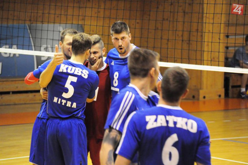 Ilustračný obrázok k článku Nitrianski volejbalisti si víťazstvo nepušťajú: V ďalšom kole si podali mladíkov z Trenčína