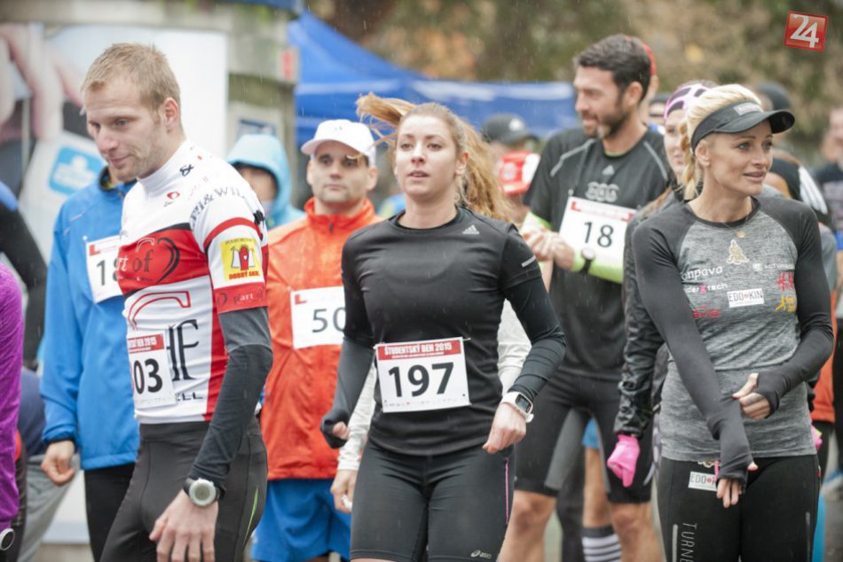 Ilustračný obrázok k článku Športová lahôdka už čoskoro: Bežci budú zdolávať cesty nášho okresu